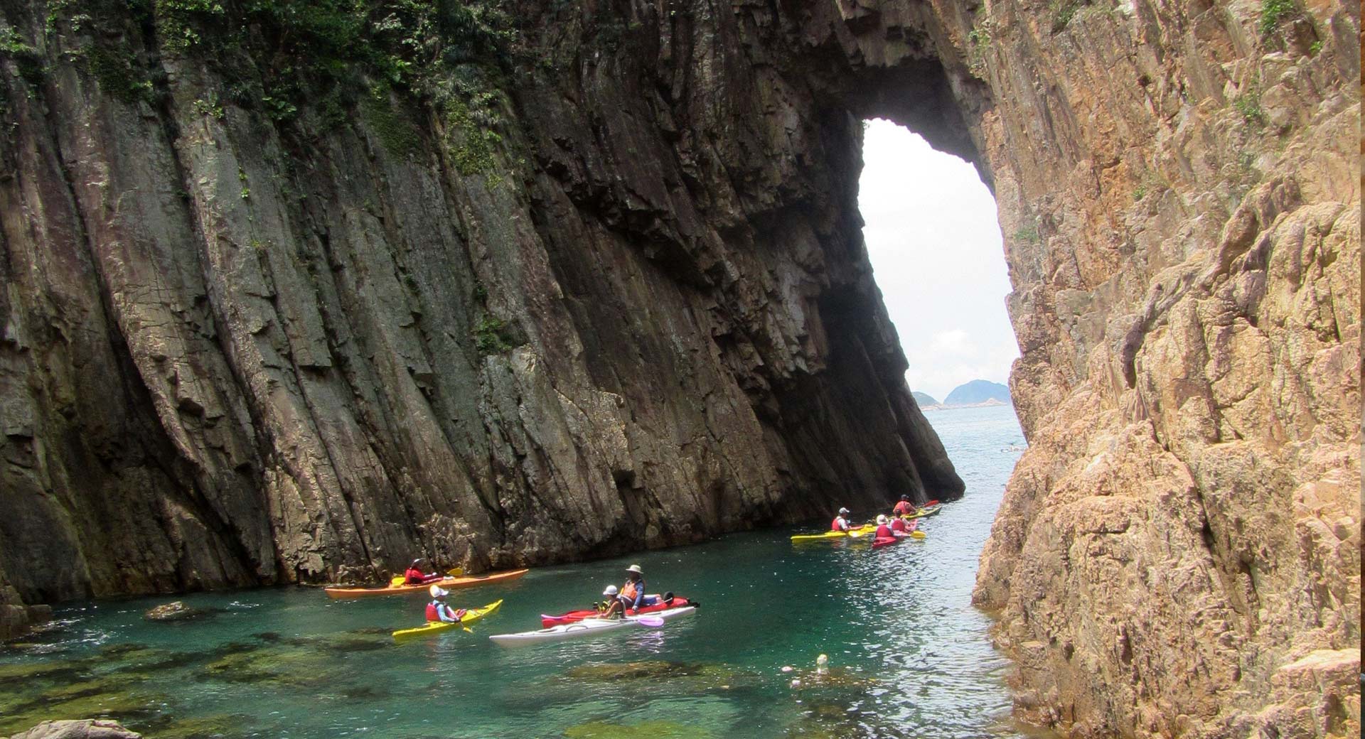 sea arch in Hong Kong