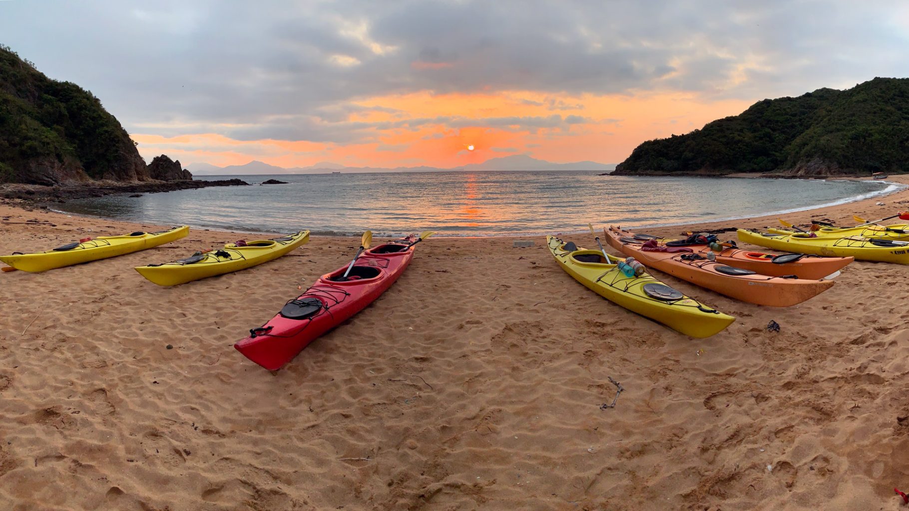 Hong kong Double haven Sea Kayak Tour